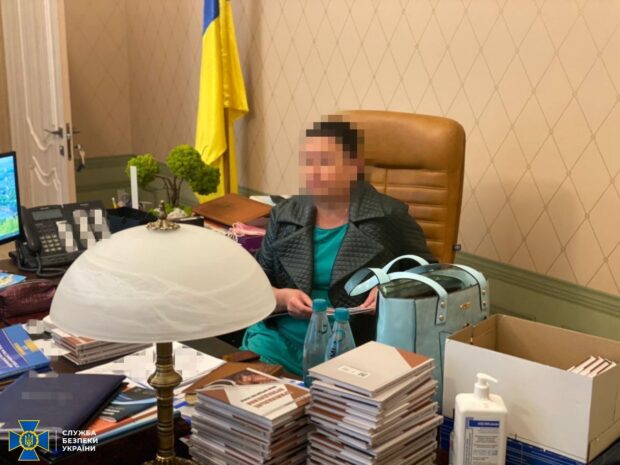 СБУ разоблачила председателя Харьковского окружного административного суда на передаче взятки
