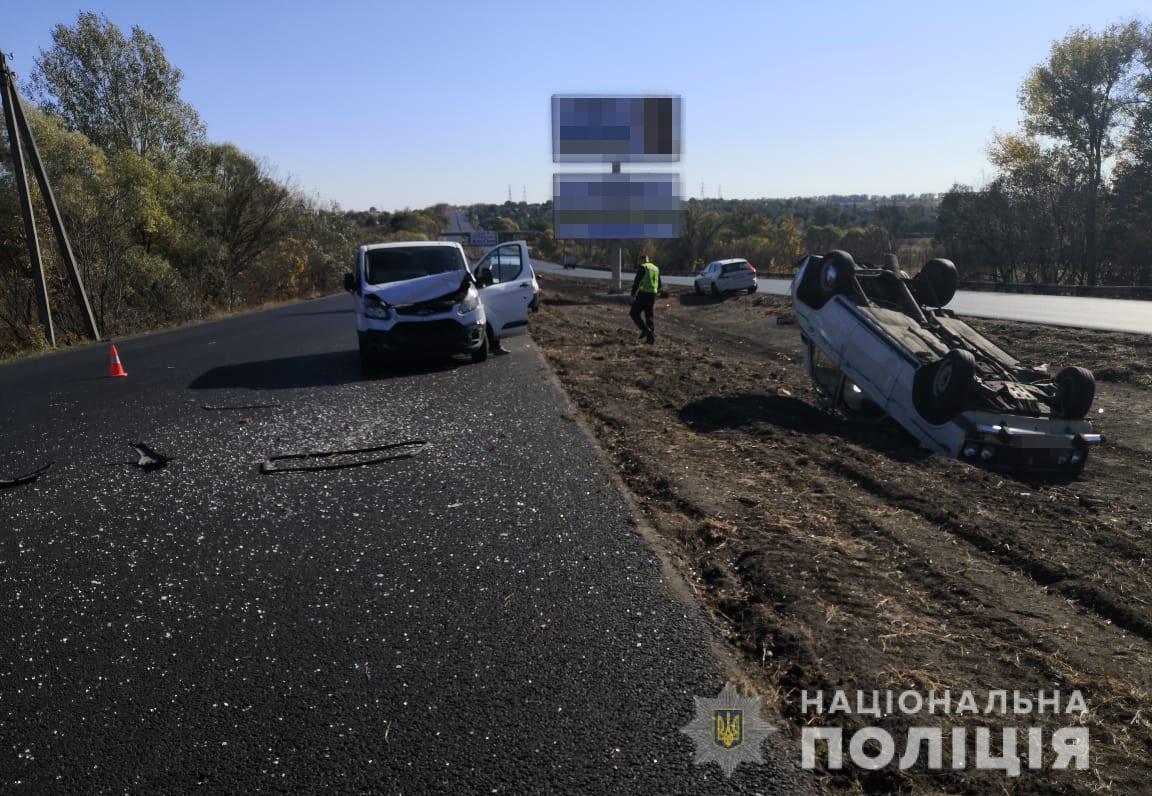 Под Харькове в результате ДТП пострадали двое пожилых людей