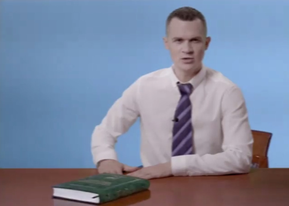 "У тебя скучное лицо, тебе никто денег не даст": Кучер снял ремейк на знаменитый видеоролик Добкина и Кернеса (видео)