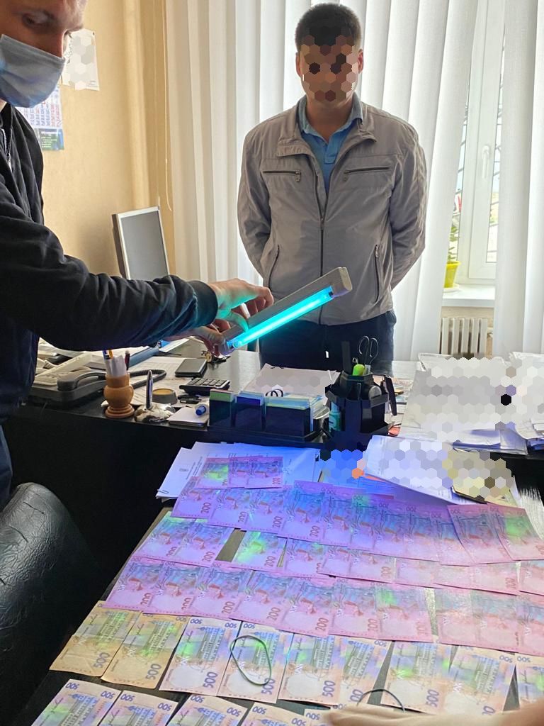 Проректора одного из университетов Харькова поймали на взятке