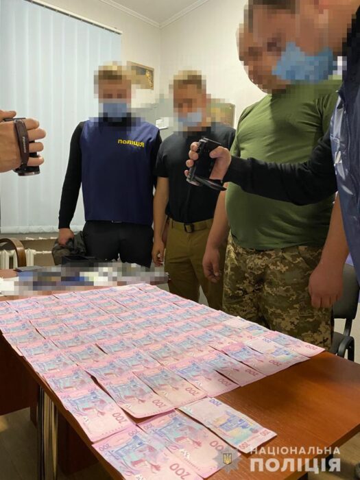 На Харьковщине разоблачили на взятке заместителя начальника штаба одной из воинских частей