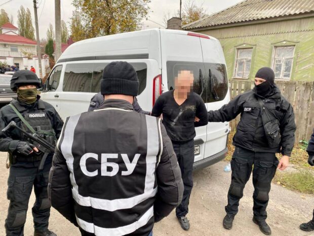 СБУ задержала «смотрящего» за Харьковской областью, который почти 4 года скрывался от правосудия