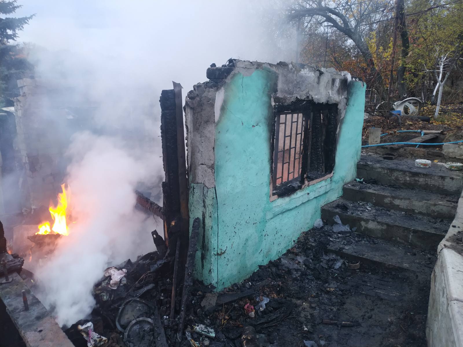 На Харьковщине сгорел дачный дом