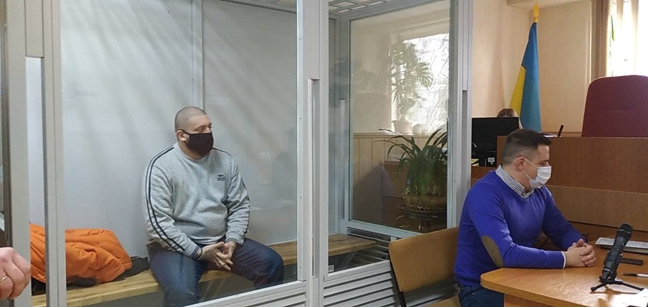 Троих подозреваемых в нападении на автобус «Патриотов за жизнь» выпустили из СИЗО