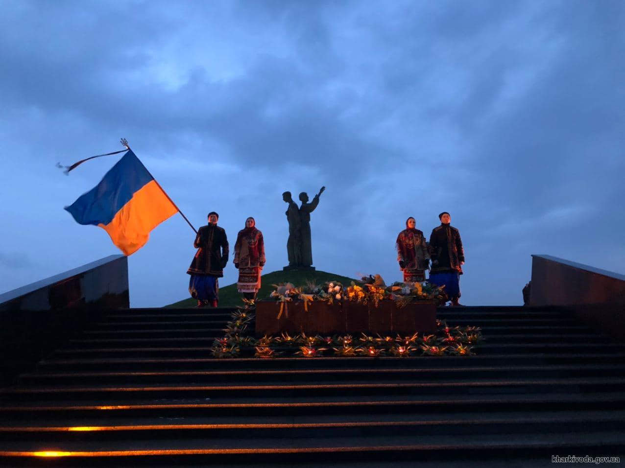 На Харьковщине почтили память жертв Голодоморов