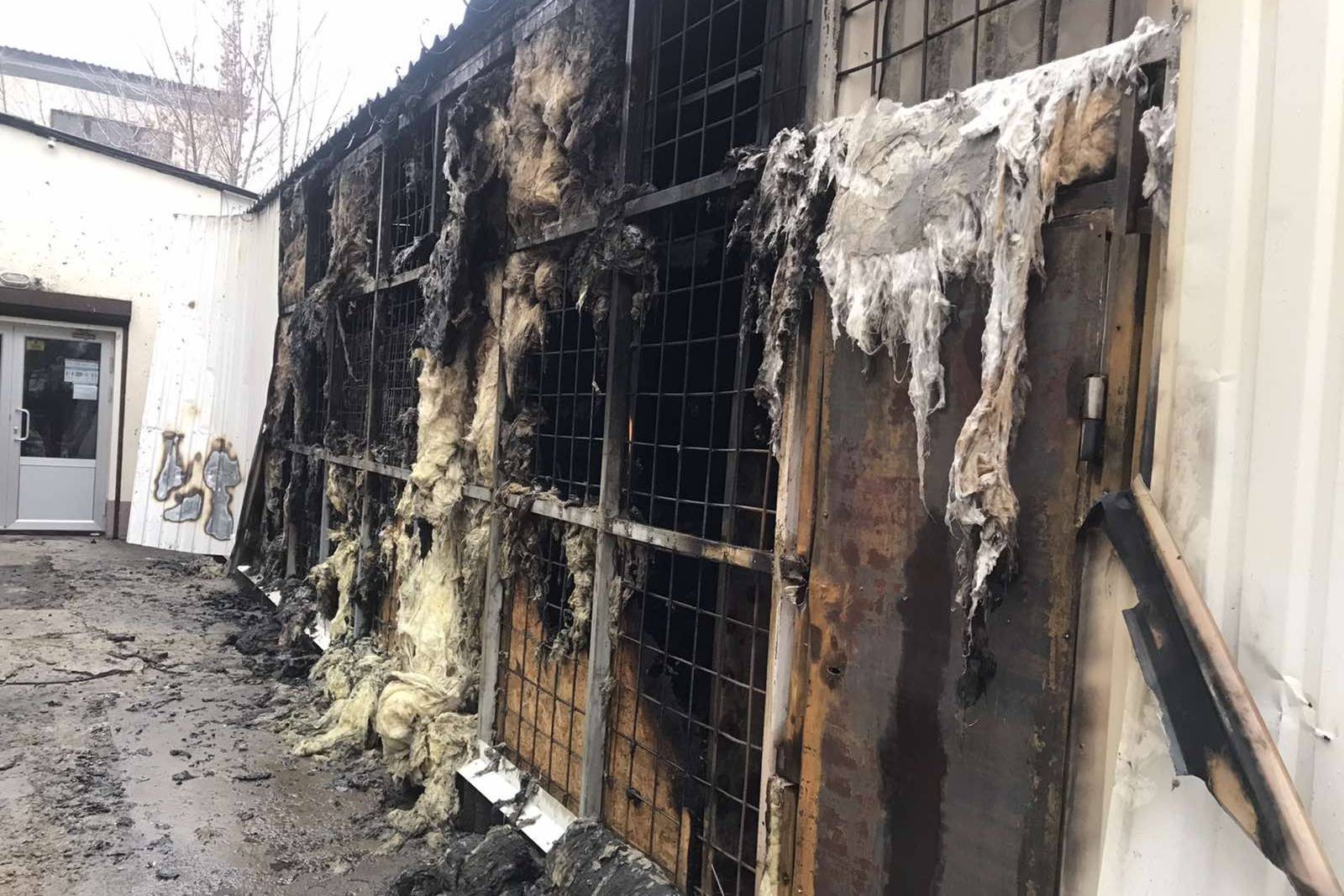 Под Харьковом сгорел магазин сантехники