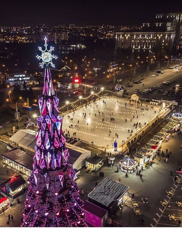 Мэрия Харькова потратила 12,5 млн гривен на украшения города к новогодним праздникам – ХАЦ