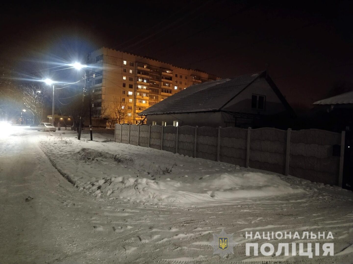 В Харькове мужчина проник в чужой дом и устроил драку с хозяевами, когда те вернулись домой
