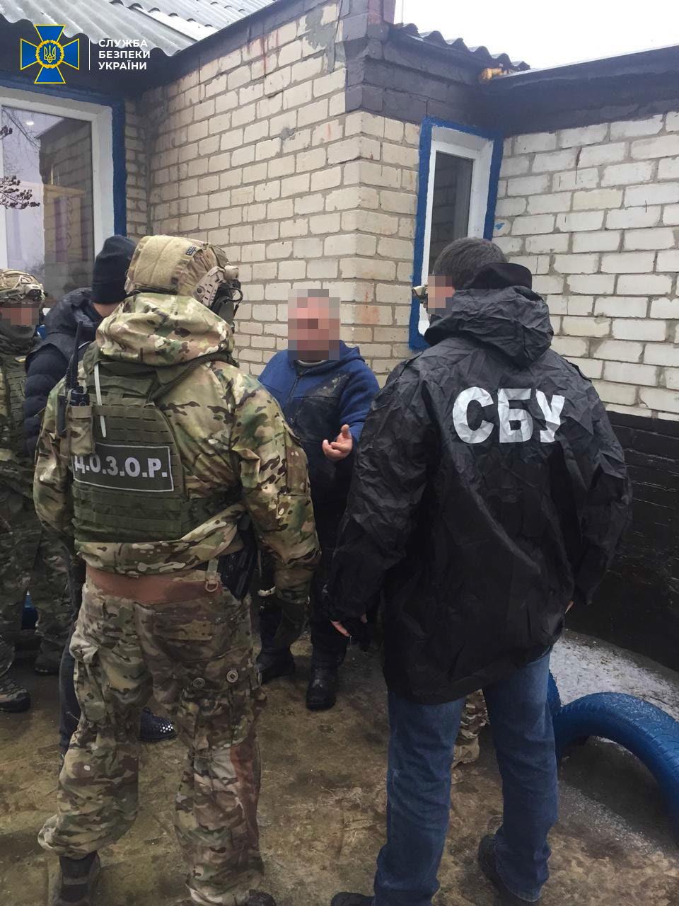 На Харьковщине СБУ блокировала канал нелегальной миграции из России, который использовал криминалитет