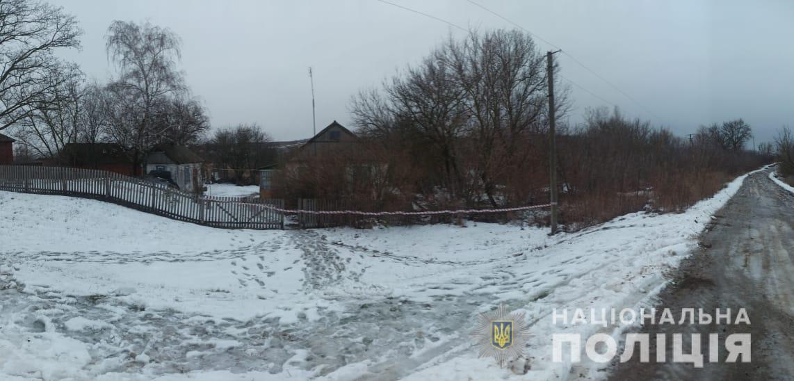 В Харьковской области мужчина из-за давней обиды зарезал пенсионера