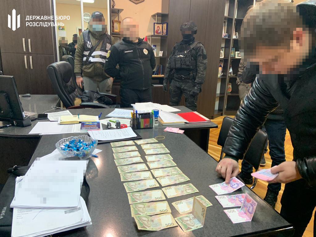 В Харьковской области подполковника полиции задержали на взятке