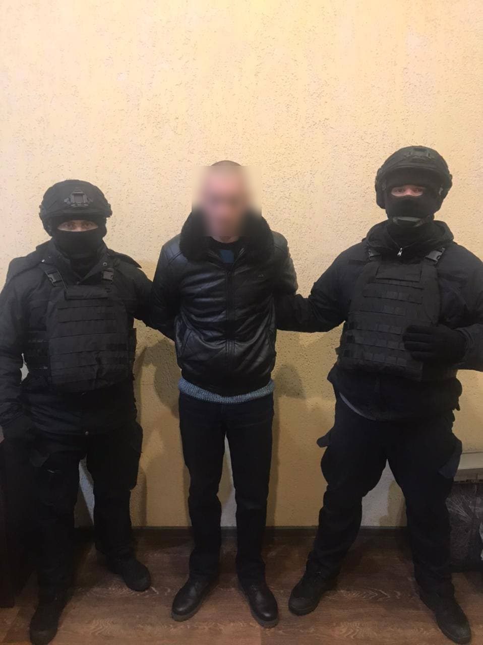 В Харькове полиция задержала мужчину, который угрожая пистолетом изнасиловав женщину