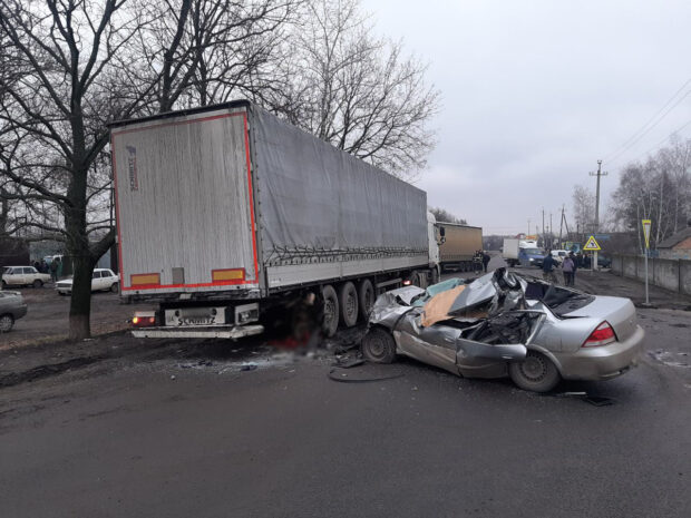 Водитель легкового авто