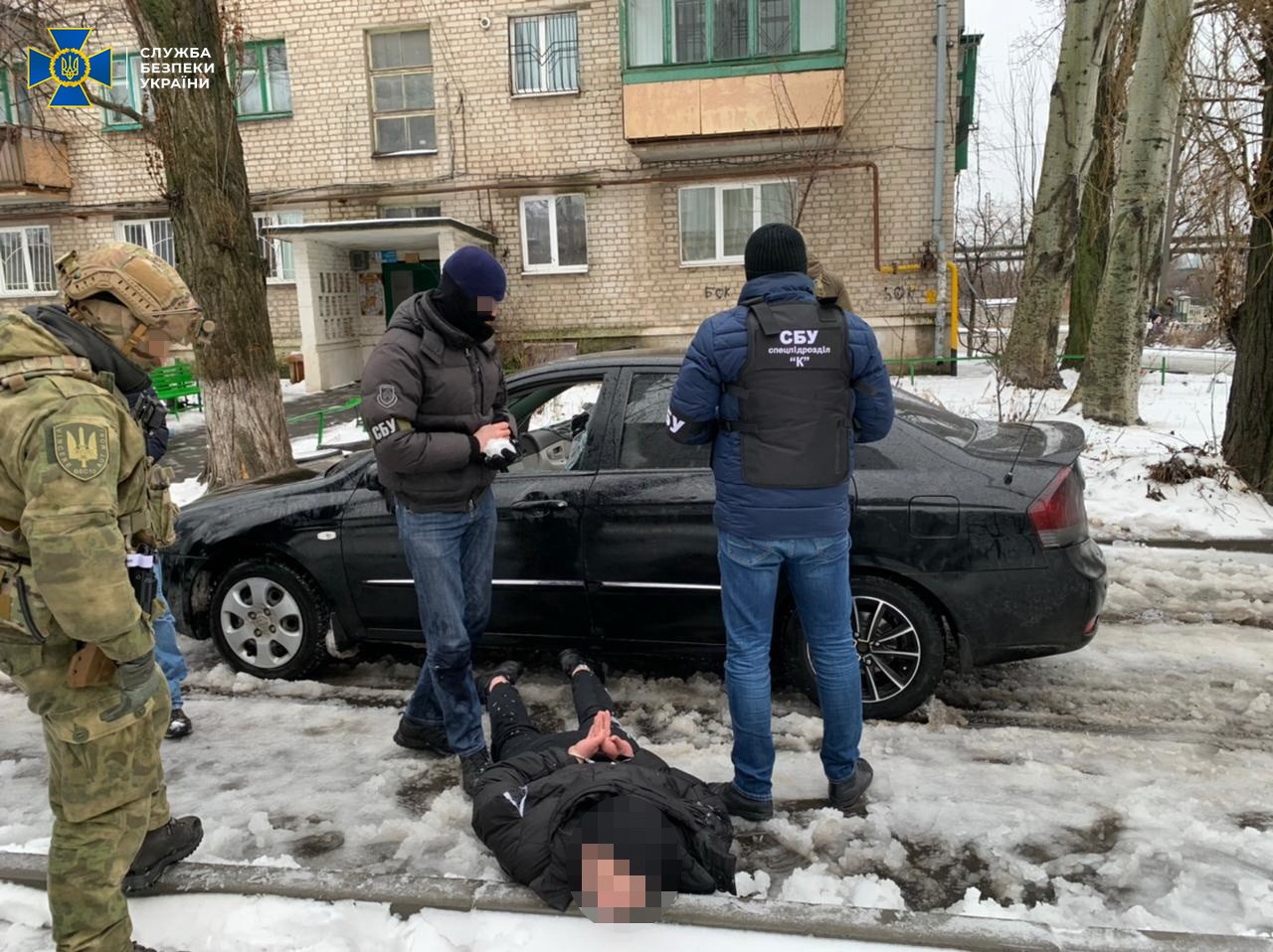 СБУ задержала участников группировки, которая терроризировала жителей Харьковщины (