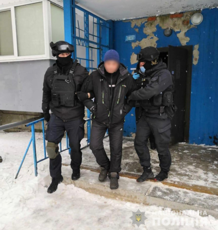 На Харьковщине задержали Интернет-мошенника, который продавал несуществующие товары