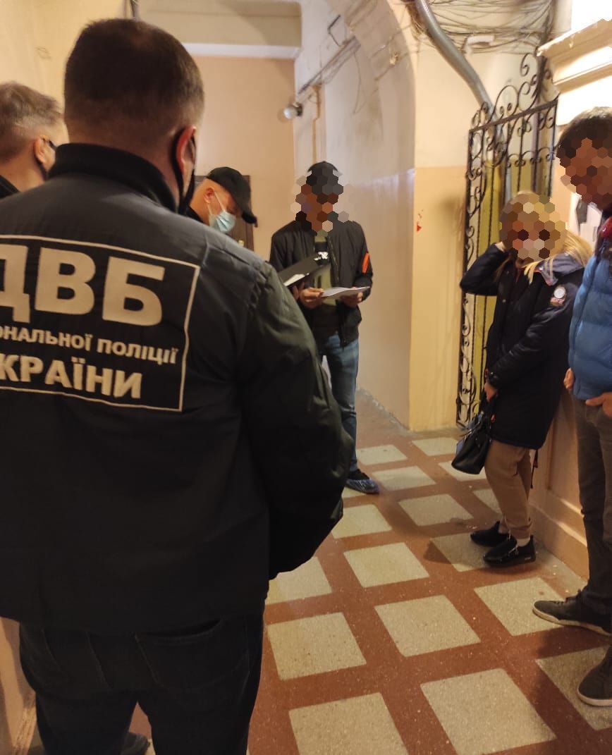 Драка и выстрелы в центре Харькова: бывшего инспектора ХНУВС будут судить