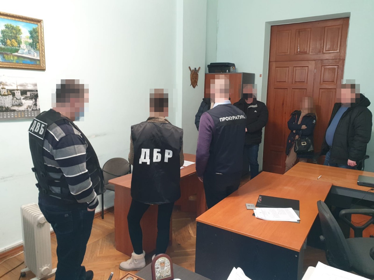 Полицейским, которые избили комбайнеров в селе под Харьковом, сообщили о подозрении