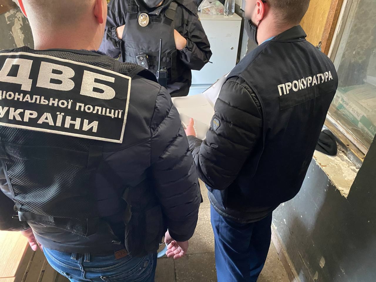 В Харькове командир роты патрульной полиции незаконно на пять часов задержал водителя автомобиля - прокуратура