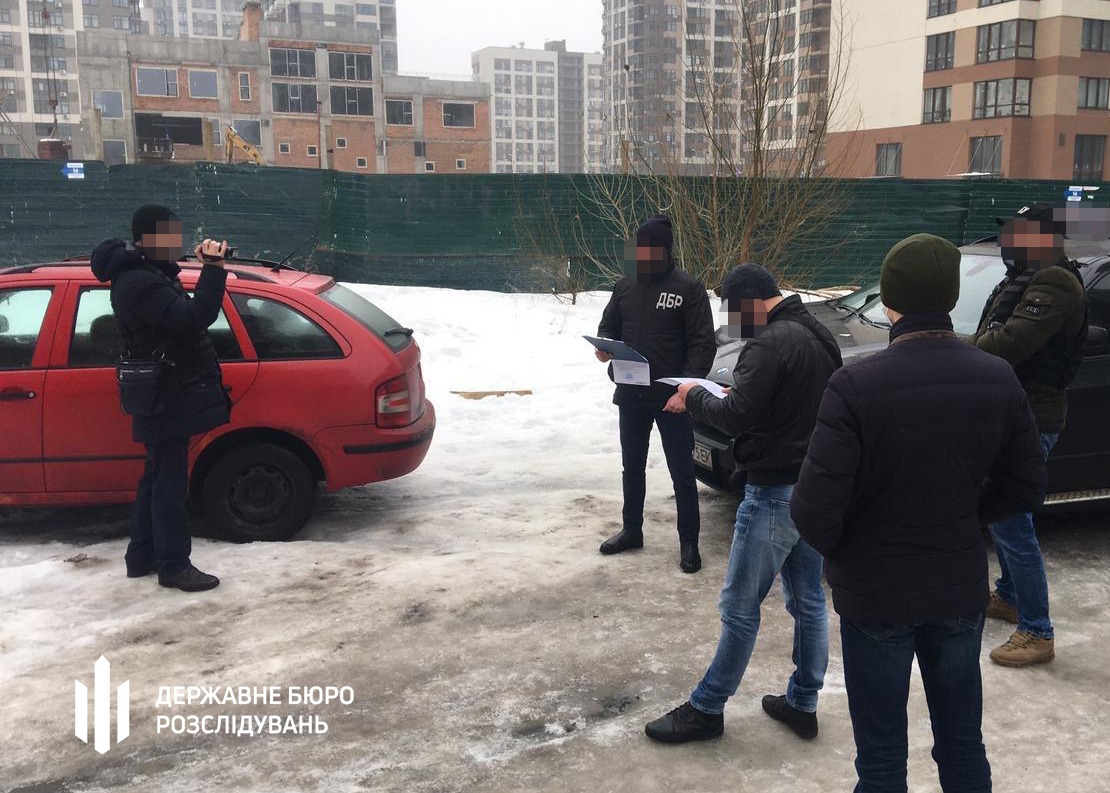 Оперуполномоченный СБУ похитил харьковчанина и требовал у него деньги (видео)