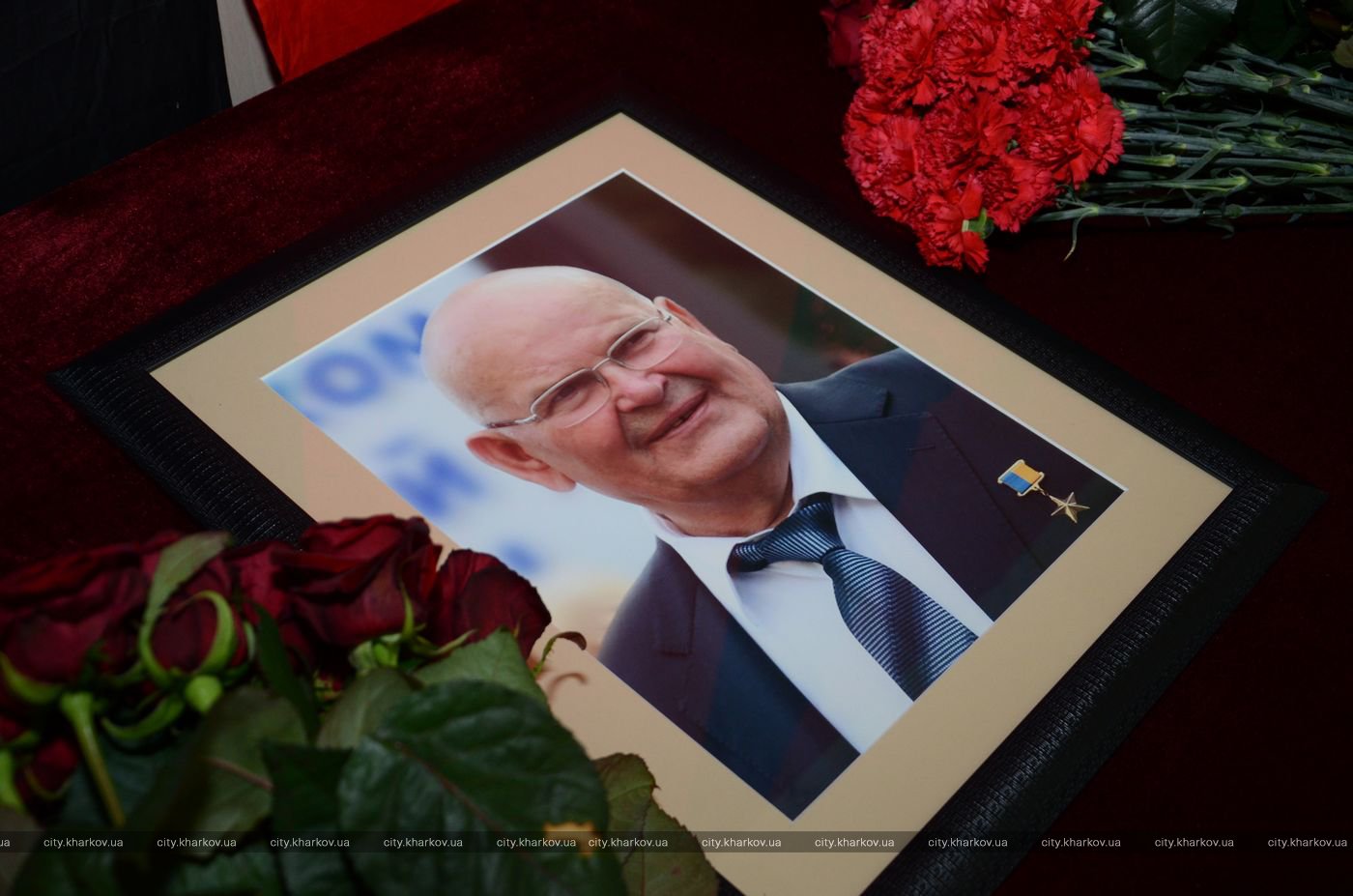 В Харькове простились с Анатолием Мялицей