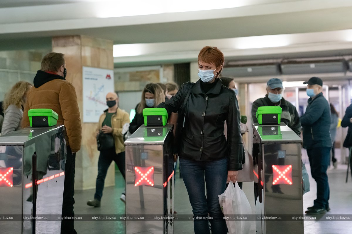 В Харькове проверяют соблюдение масочного режима