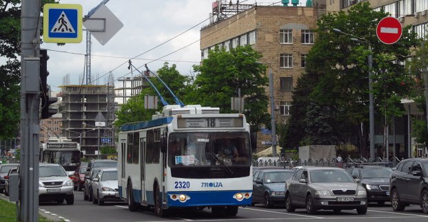 Завтра троллейбусы №18 и 50 изменят маршруты движения