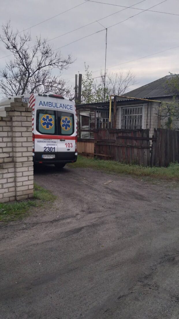 На Харьковщине спасатели оказали помощь пожилой женщине