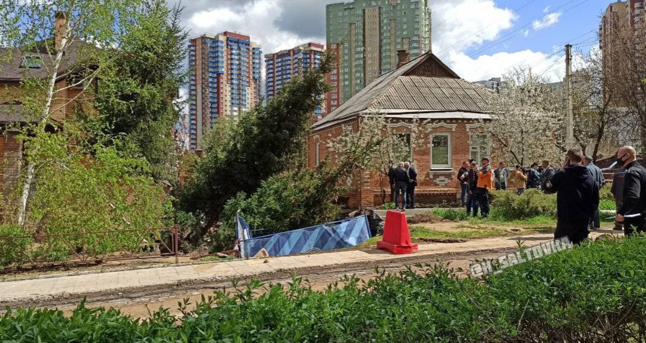 Аварию на водоводе на Павловом Поле устранят в течение суток - Терехов