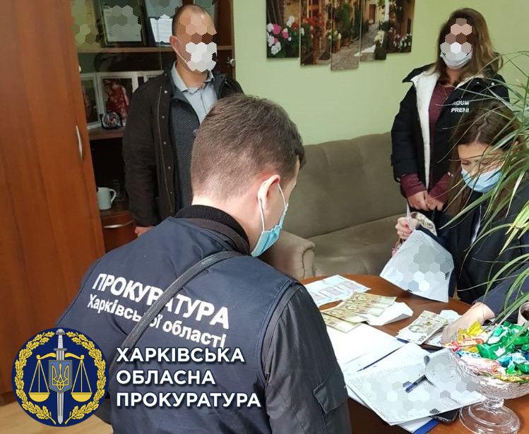 В Харькове за коррупцию будут судить полицейского и его сообщника