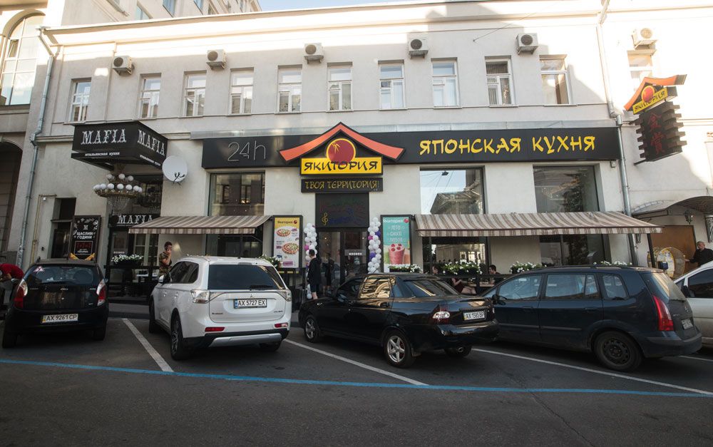 В лабораторном центре рассказали о первых результатах исследований в «Якитории»: общее количество отравившихся - 89