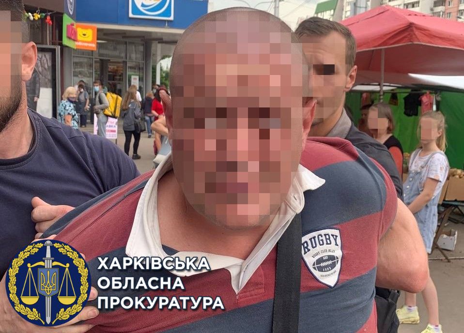 В харьковском хостеле мужчина изнасиловал 17-летнюю девушку