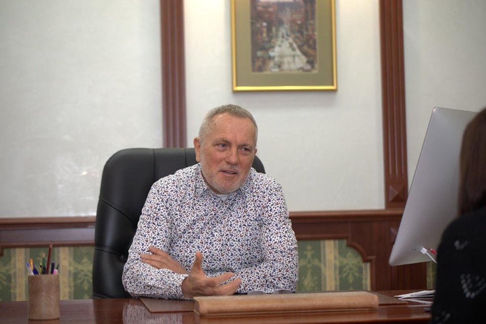Бывший мэр Харькова владеет компанией, которая занимает первое место по сумме заключенных договоров по поставкам электроэнергии – ХАЦ