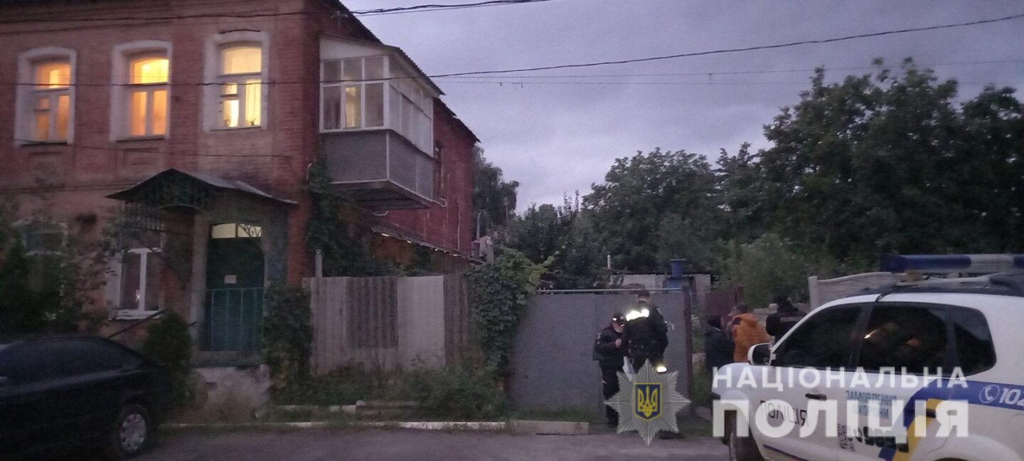 В Харькове пьяный мужчина несколько раз ударил патрульного полицейского