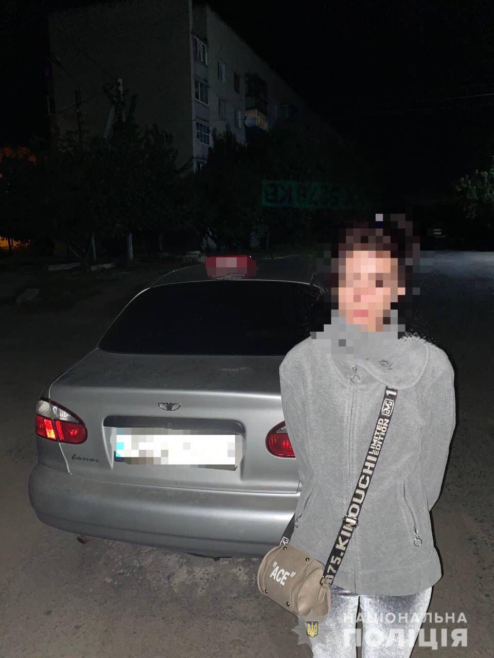 На Харьковщине девушка после ссоры с мужчиной похитила ключи от авто и поехала по своим делам