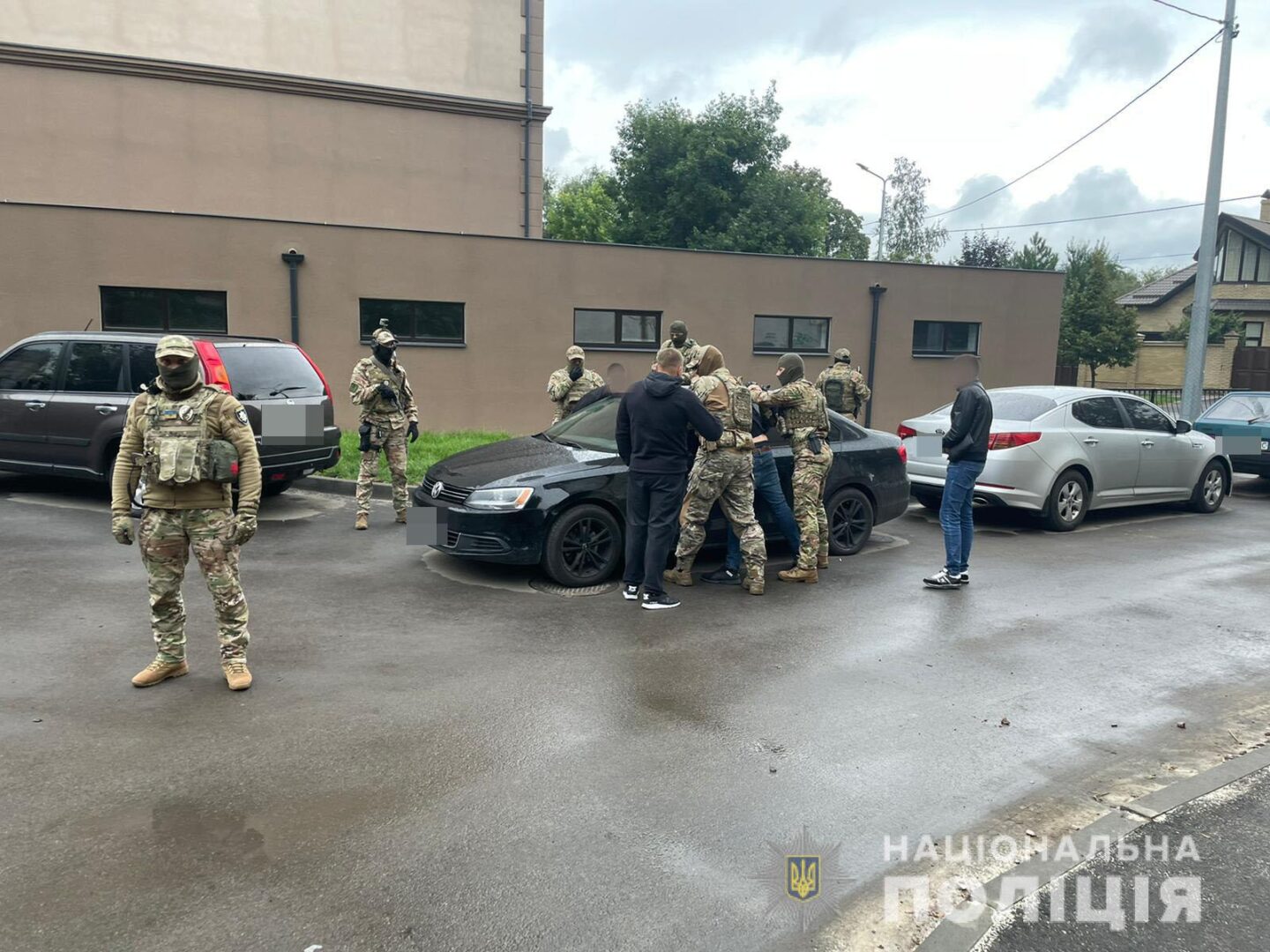 В Харькове разоблачили наркосбытчика, который работал в мошенническом call-центре (видео)