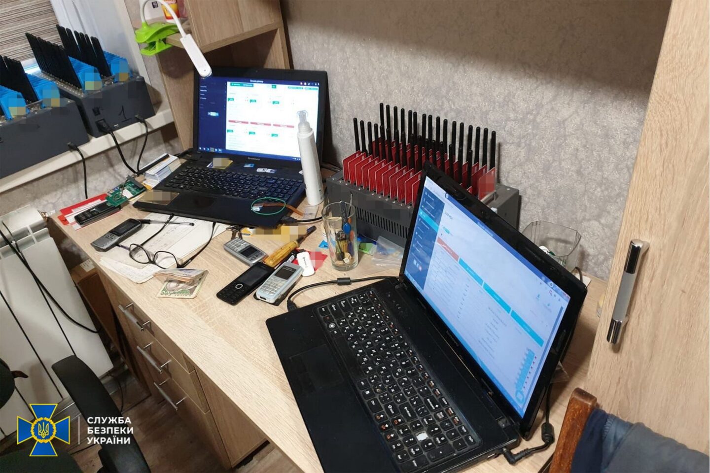 Житель Харьковской области создал ботоферму, которая работала в интересах РФ (видео)