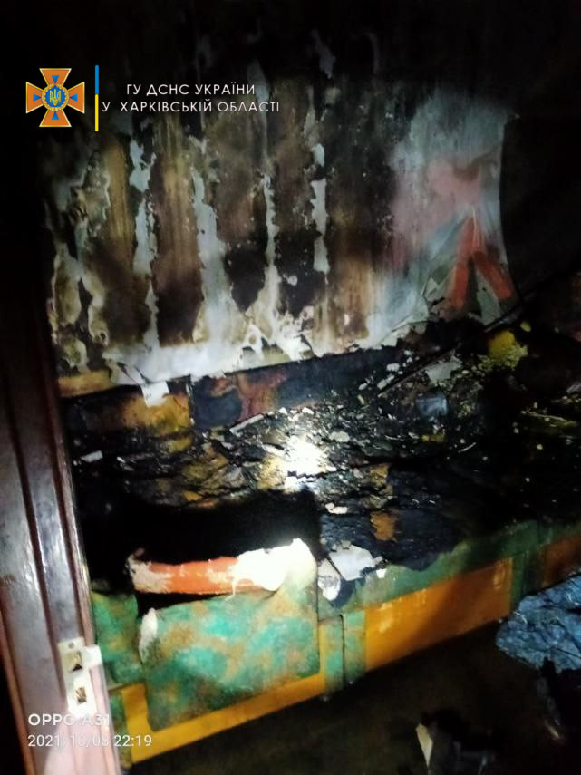 В Харькове в девятиэтажном доме горела квартира: погиб мужчина