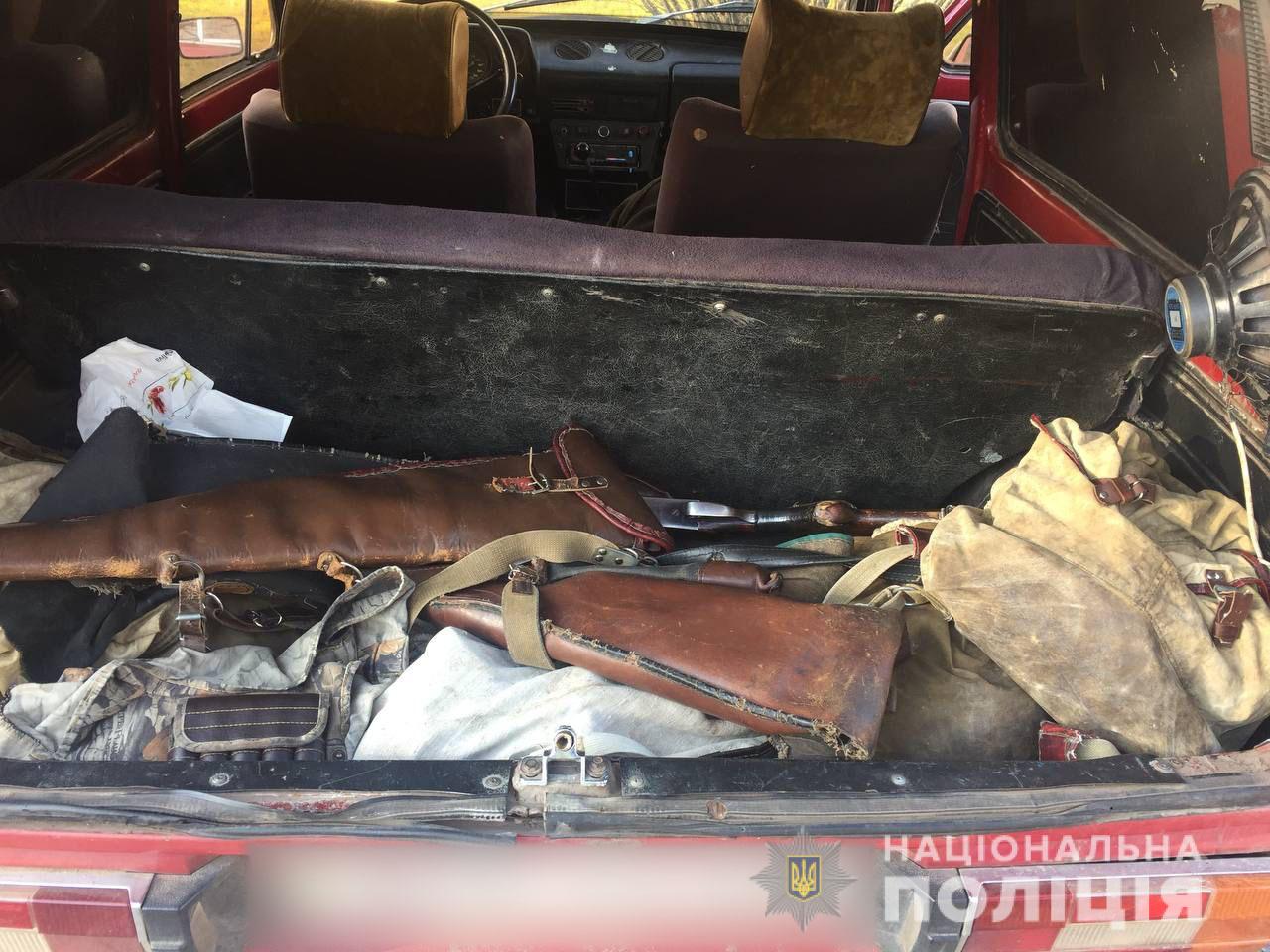 В Харьковской области мужчина целился в зайца, а попал в знакомого