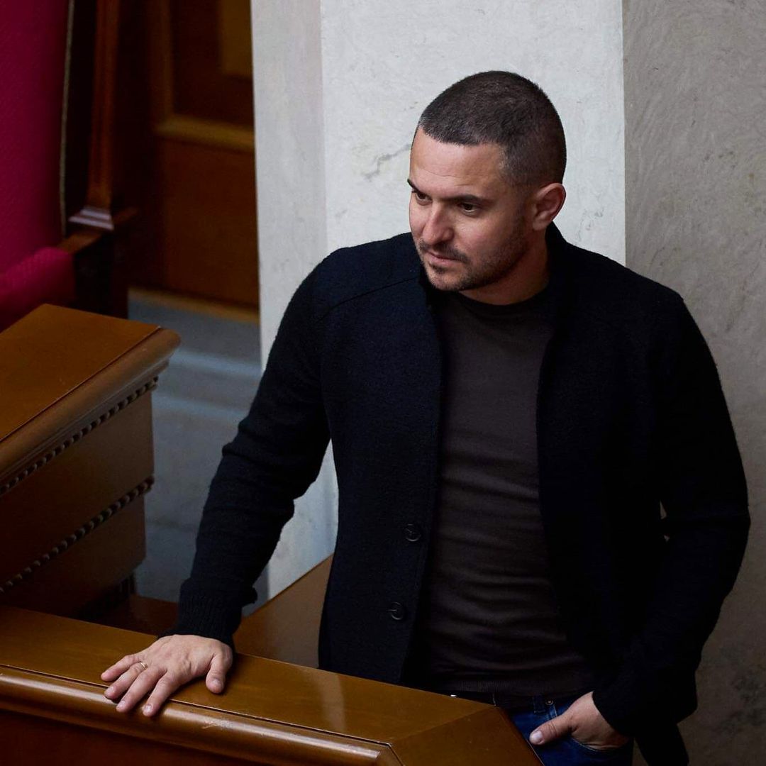 Нардеп Куницкий нарушил ПДД, спеша на выездное заседание по безопасности движения в Харькове (видео)