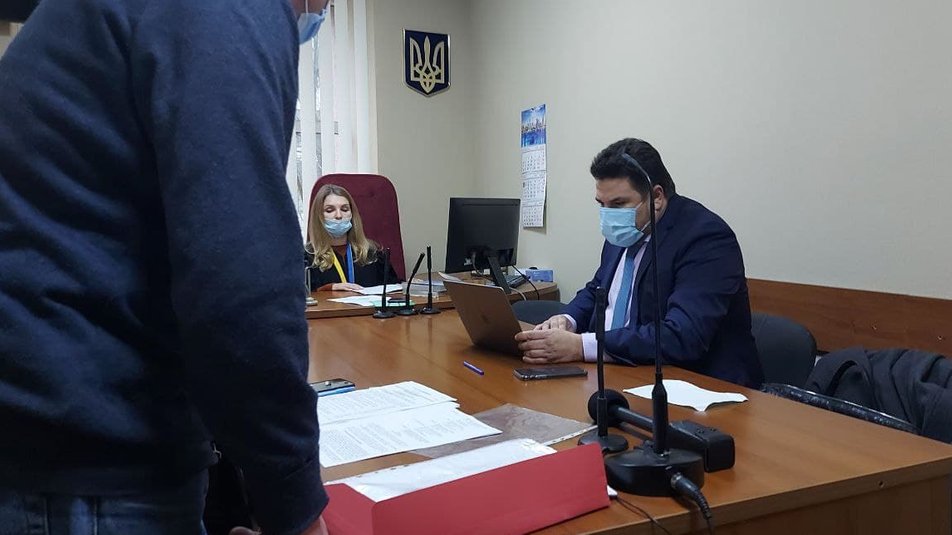 Добкин требует пересчета голосов на 132 избирательных участках