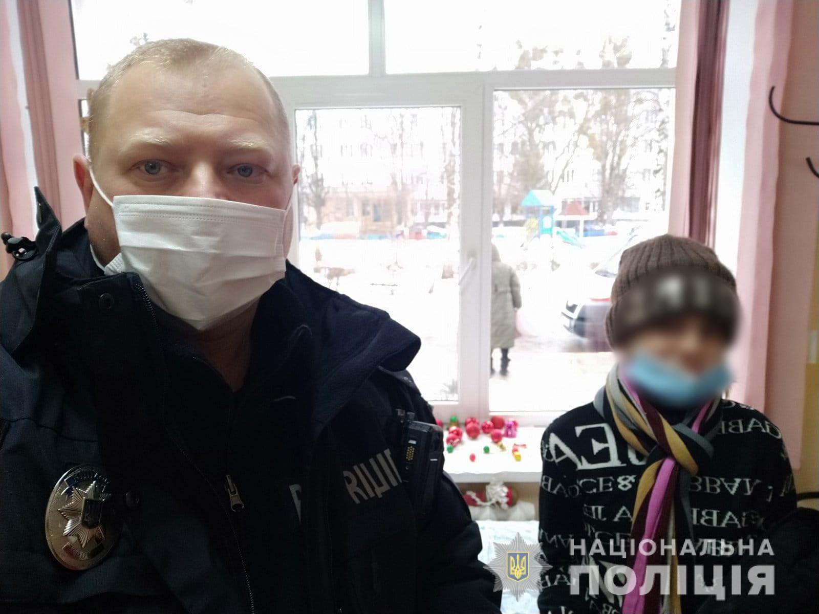 В Роганской ОТГ женщина выгнала из дому свою 11-летнюю дочь