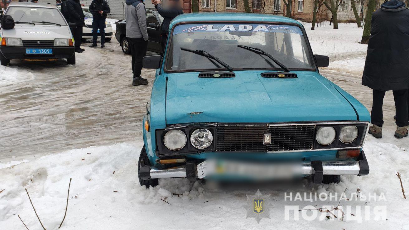 В Харькове ранее судимый молдованин угнал автомобиль