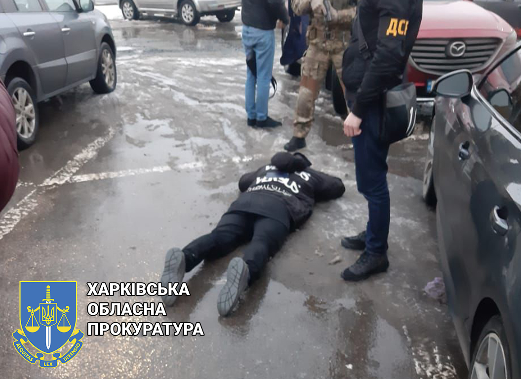В Харькове задержали двоих мужчин, которые вымогали 65 тысяч долларов несуществующего долга