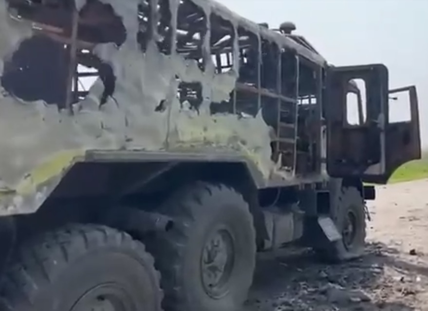 Под Старым Салтовом украинские военные уничтожили 25 единиц боевой техники росгвардии (видео)