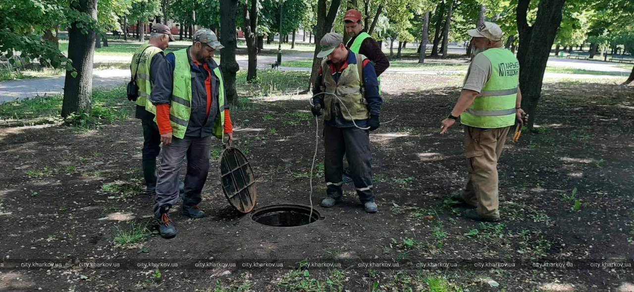 У Харкові відновлюють зруйновані водоводи