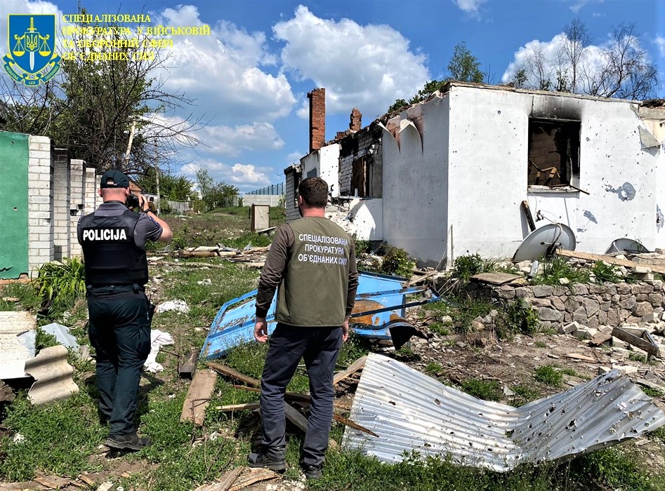 Литовські фахівці допомагають збирати докази про злочини окупантів на Харківщині