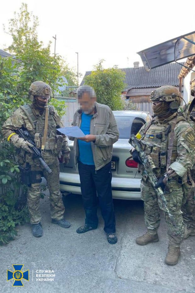 СБУ на Харківщині затримала державного зрадника, який здавав позиції ЗСУ