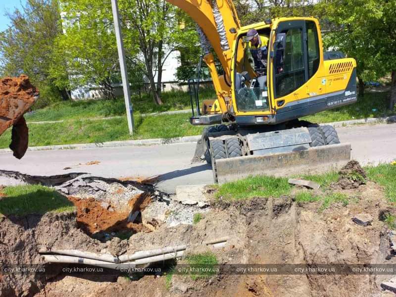 На Салтовке приступили к восстановлению подачи воды