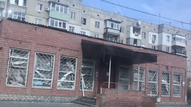 Окупанти заблокували в'їзд до Балаклії з гумдопомогою