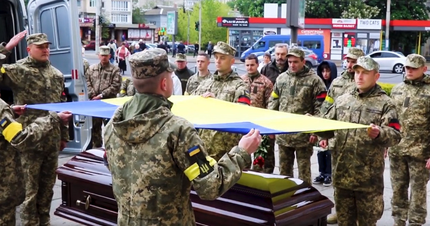 В Виннице простились с 25-летним летчиком из Харькова